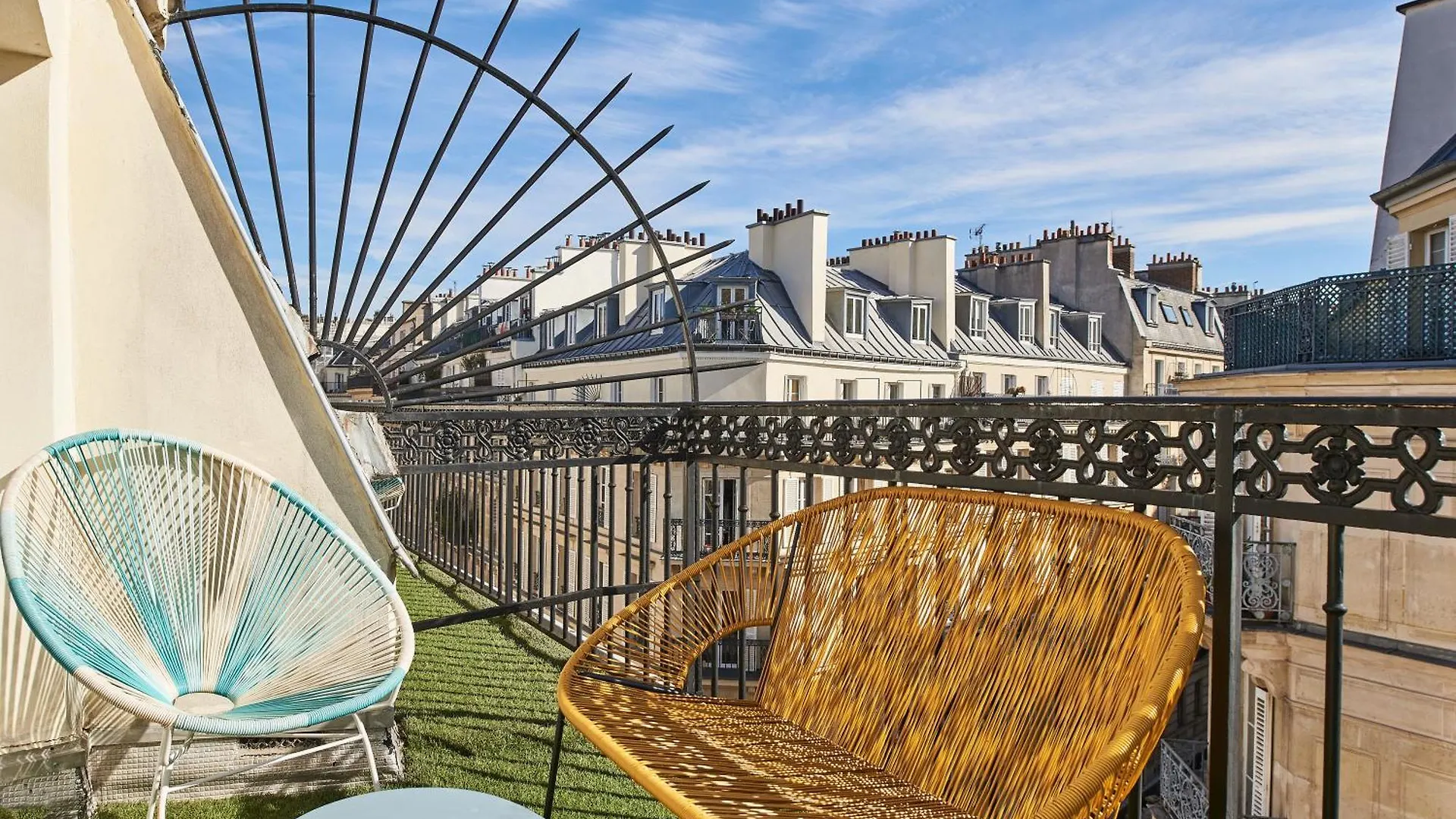 R. Kipling By Happyculture Otel Paris
