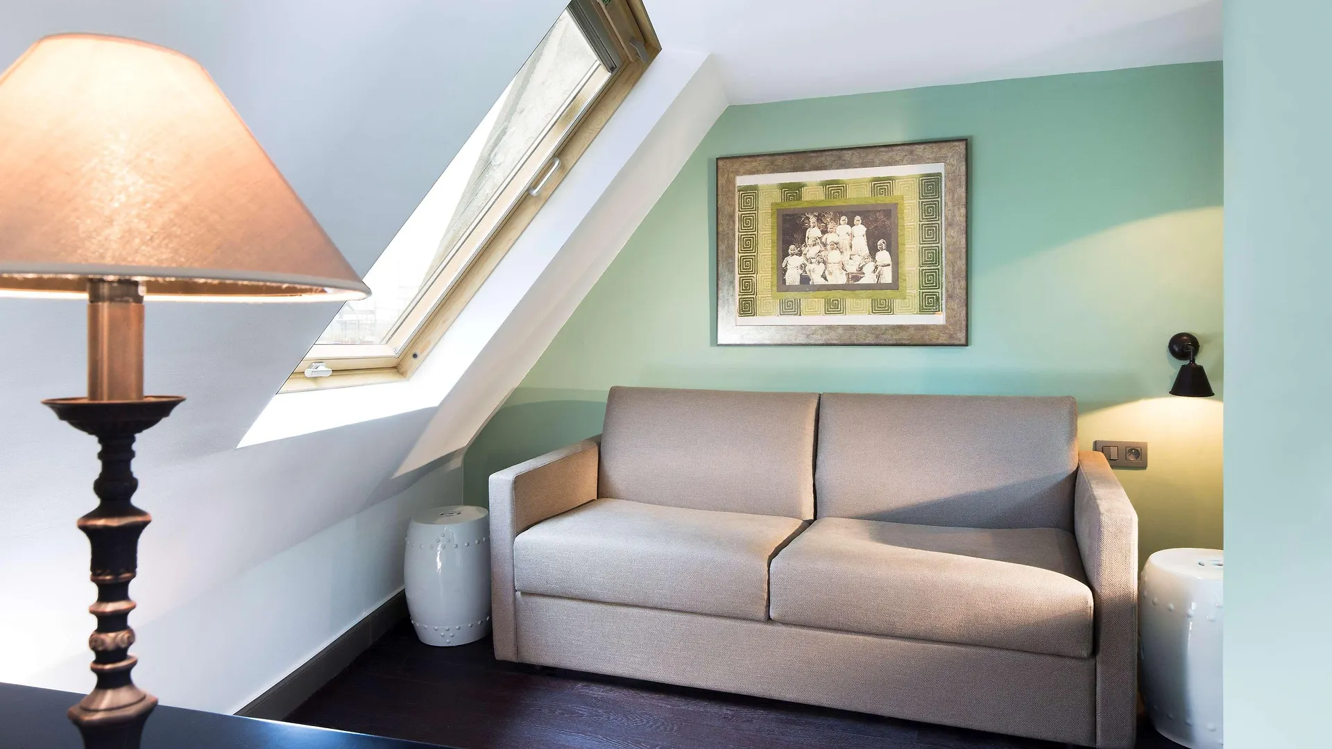 Otel R. Kipling By Happyculture