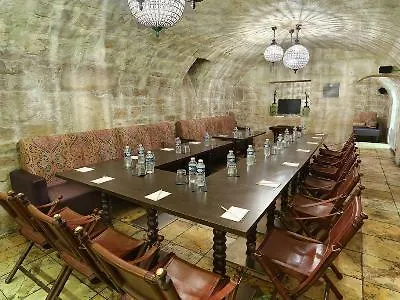 ار. كيبلينغ باي هابيكالتشر 4*
